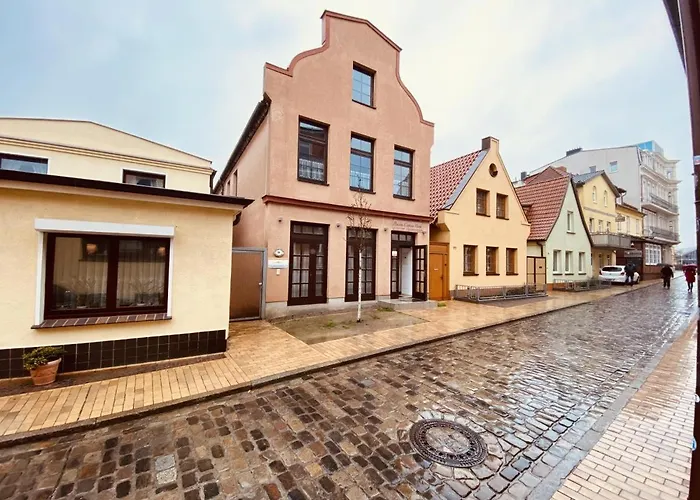 Captain Hook: Dz Jolle, In Leuchtturmnaehe